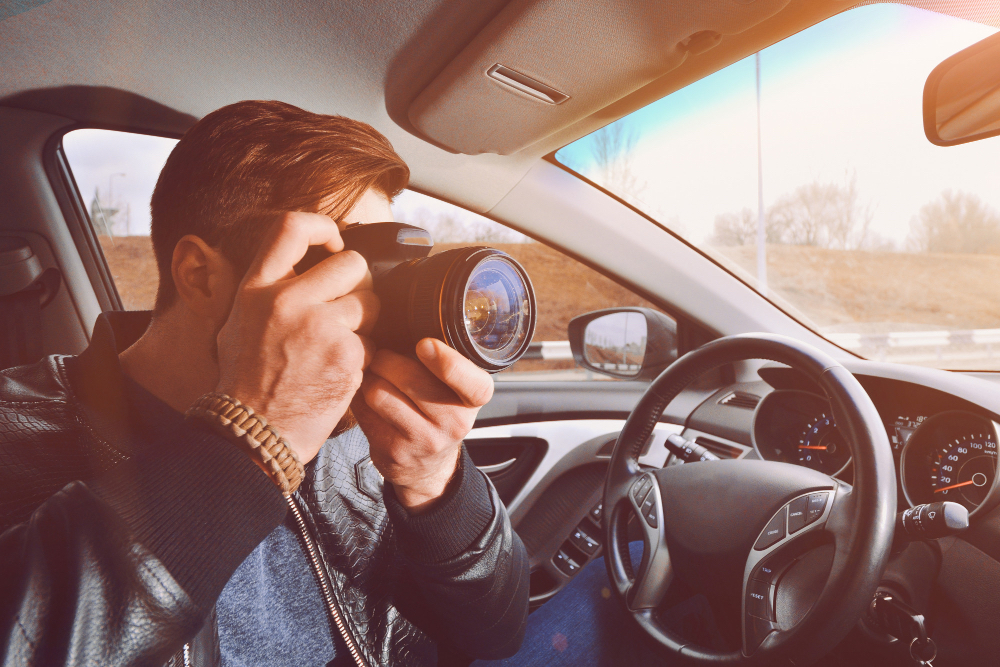 Który detektyw w Warszawie cieszy się najlepszymi opiniami? Kobiece podejście do śledztw.